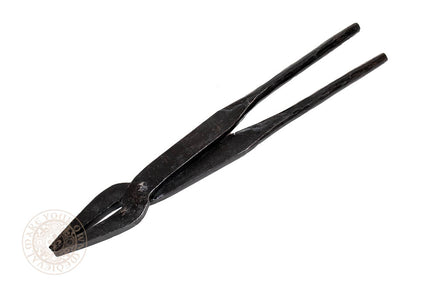 Blacksmith tongs