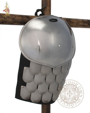scale pauldron Byzantine and Asian armour