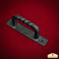 Rustic Colonial handle with oil blackened effect