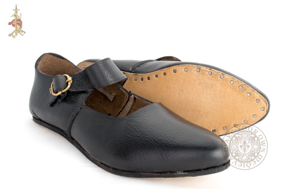Medieval Buckled Shoe - Black