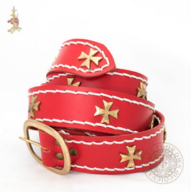 Crusader belt in red leather historical reproduction