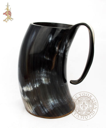 Horn tankard or ale horn cup with handle