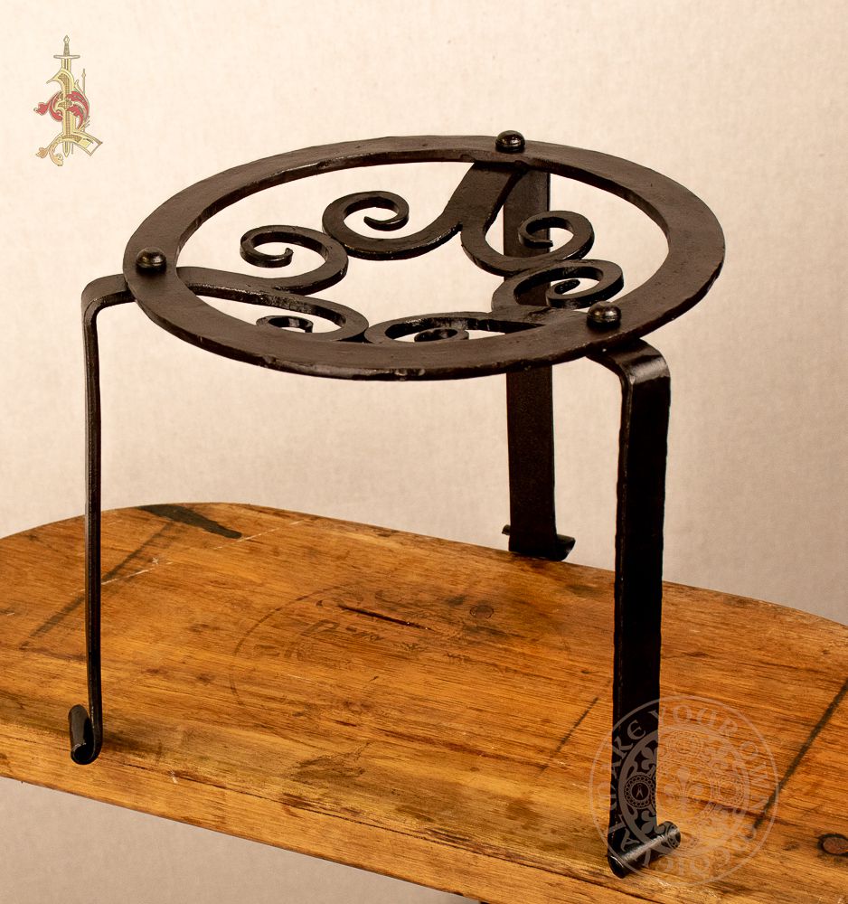 Trivet Tripod Cooking Stand with Scrolls