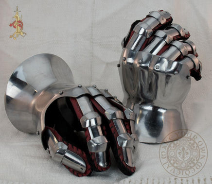 reenactment Gauntlets Medieval  hourglass SCA