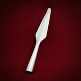 Small size polished spear head with rounded tip