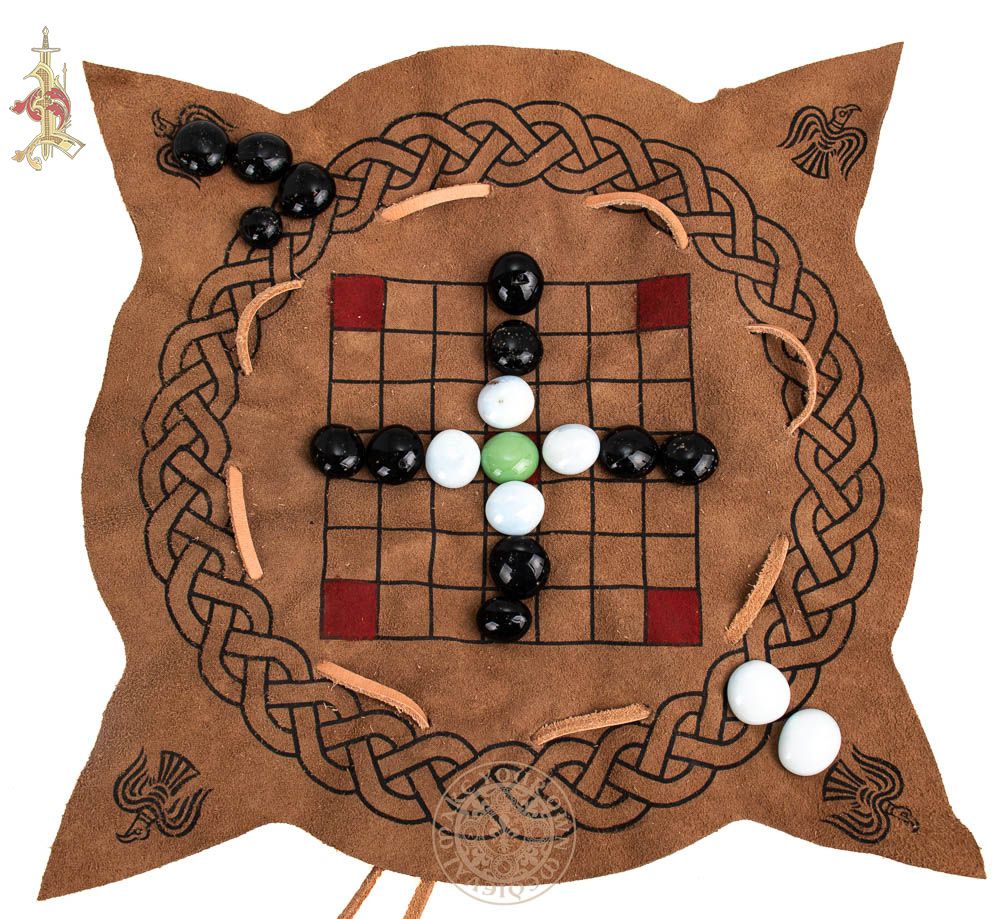 Viking Talf / Hnefatafl Game