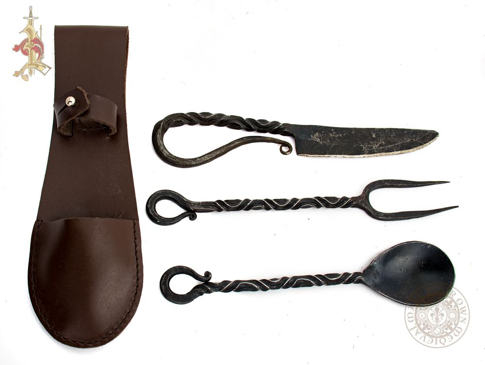 Double Twist Forged Cutlery Set with Scabbard