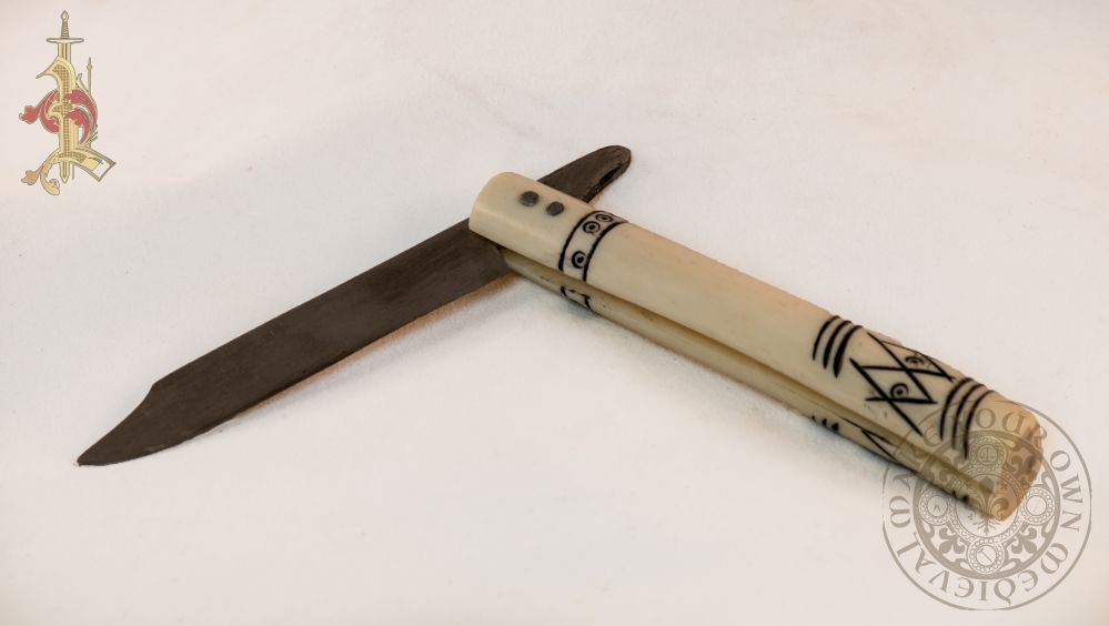 Folding Knife with Carved Bone Handle