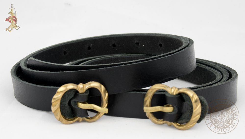 medieval garter for holding up men's hose made from veg tan leather with bass buckle