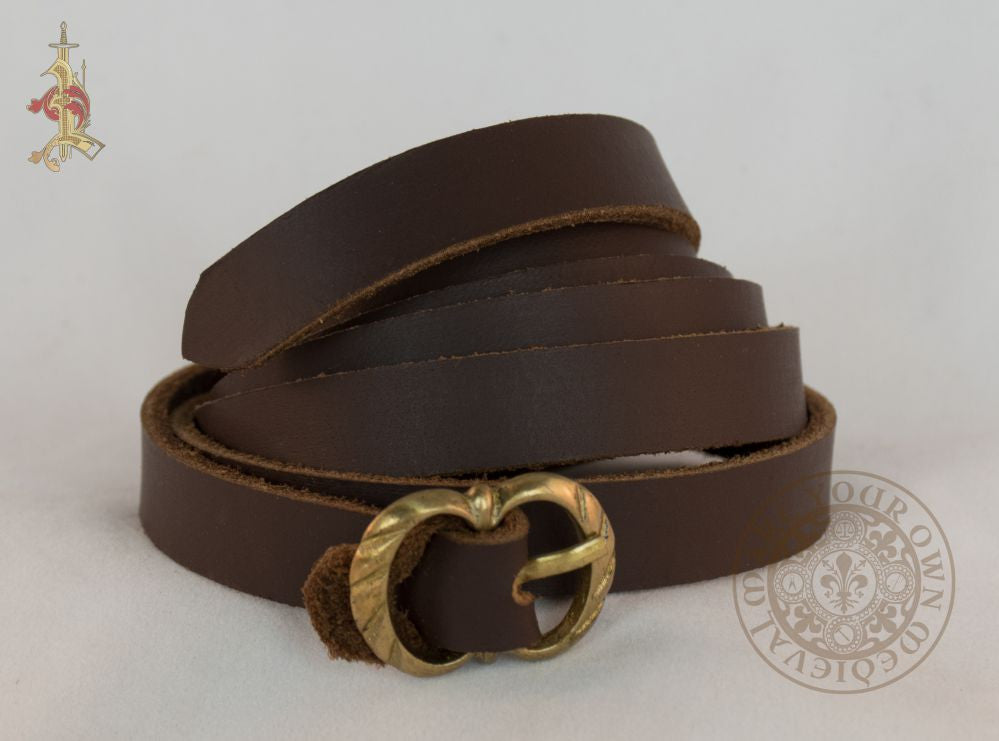 renaissance ladies belt with brass buckle in brown leather